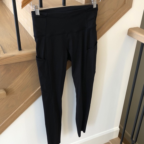 Lululemon Fast & Free 7/8 Tight II *Non-Reflective Nulux 25" Black, Size 6 - Picture 8 of 17